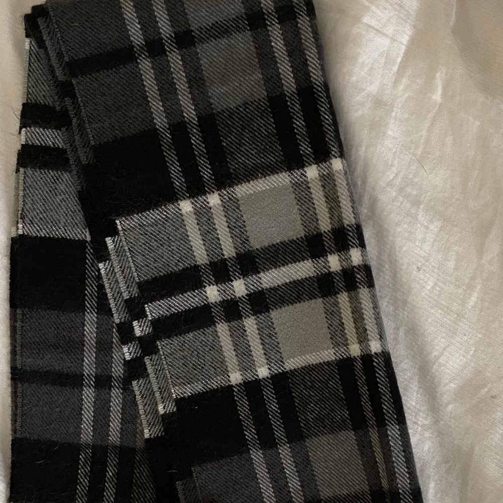 Drawstring Beanie & Scarf - Picture 2 of 3